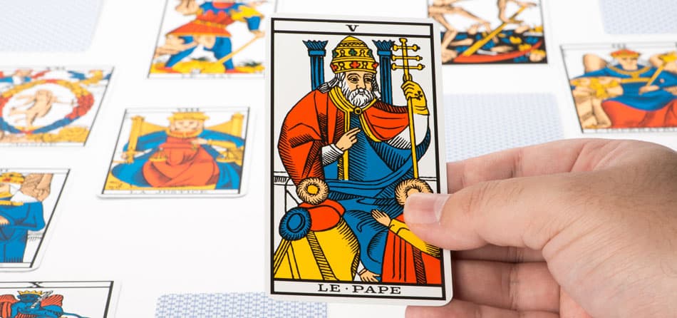 SIGNIFICADO DE LA CARTA DEL TAROT EL SUMO SACERDOTE